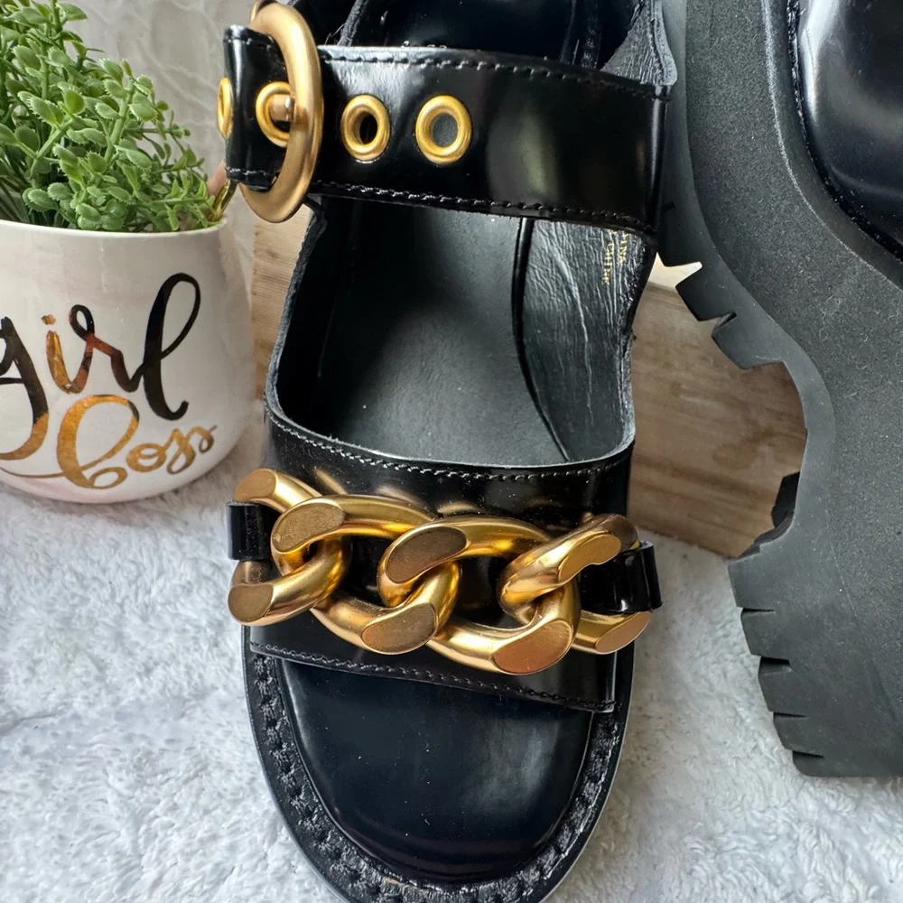 New Jeffrey Campbell Crunched Platforms never worn for Anthropologie size 7.5